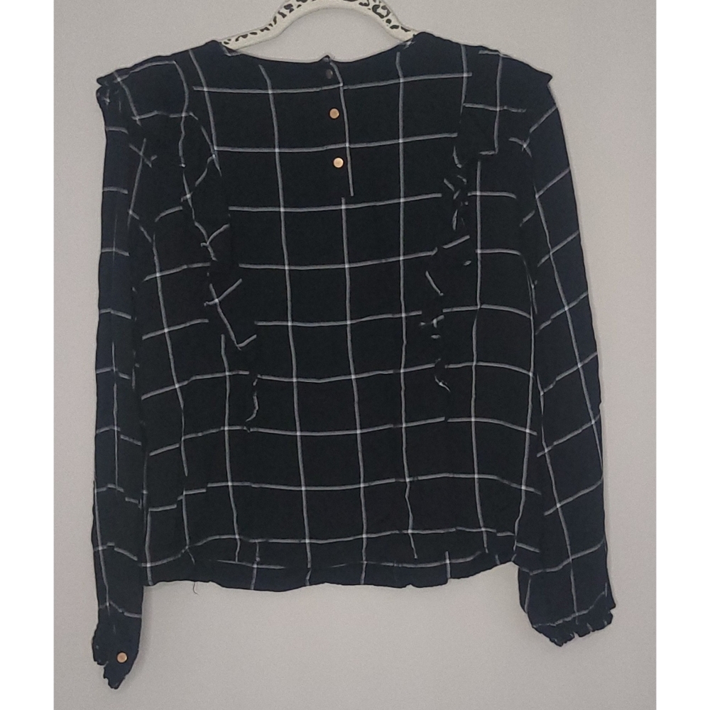 Nearly New! A New Day Long Sleeve Ruffle Detail Blouse - Picture 6 of 10